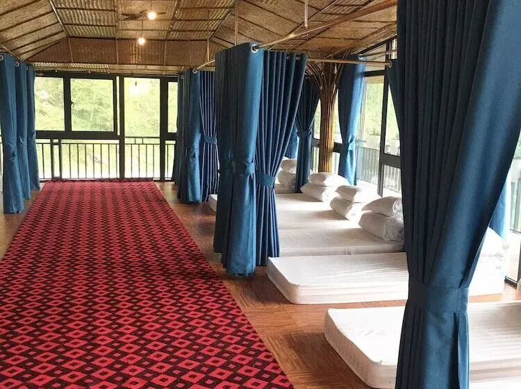هتل Arista Homestay Sapa