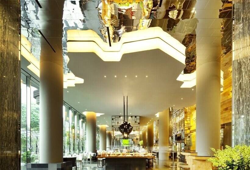 هتل Burki Castle & Cellar