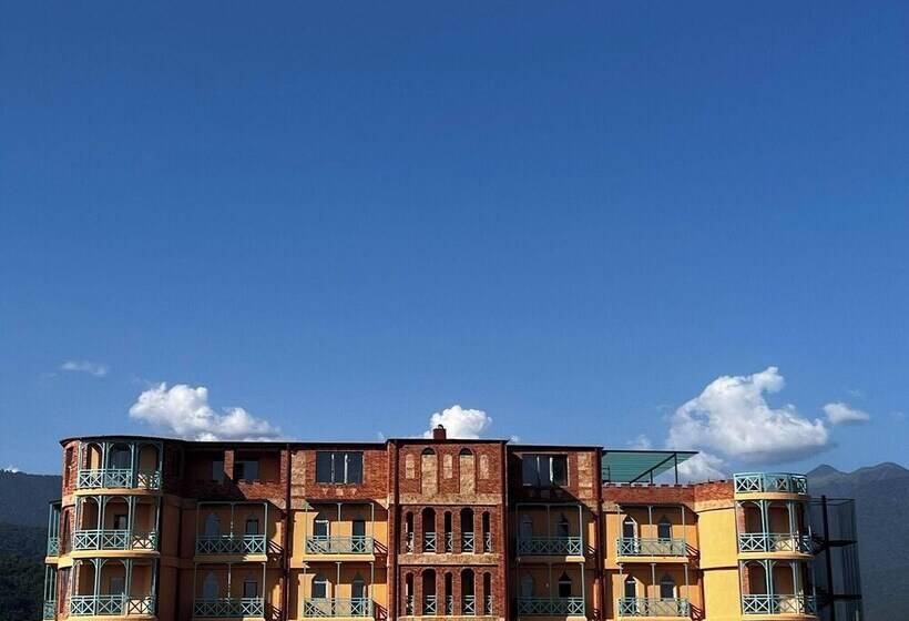 هتل Burki Castle & Cellar