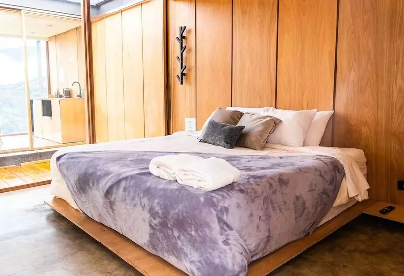 Hotelli Deluxe Volcán