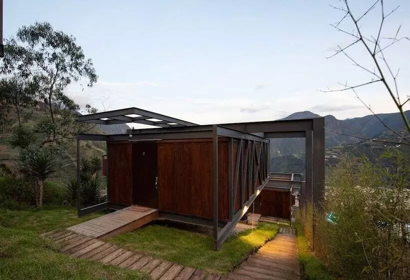 Hotelli Deluxe Volcán