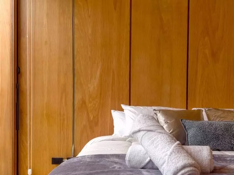 Hotelli Deluxe Volcán