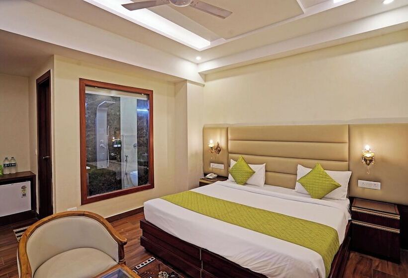 Diamond Admire Hotel & Banquets By Mmd