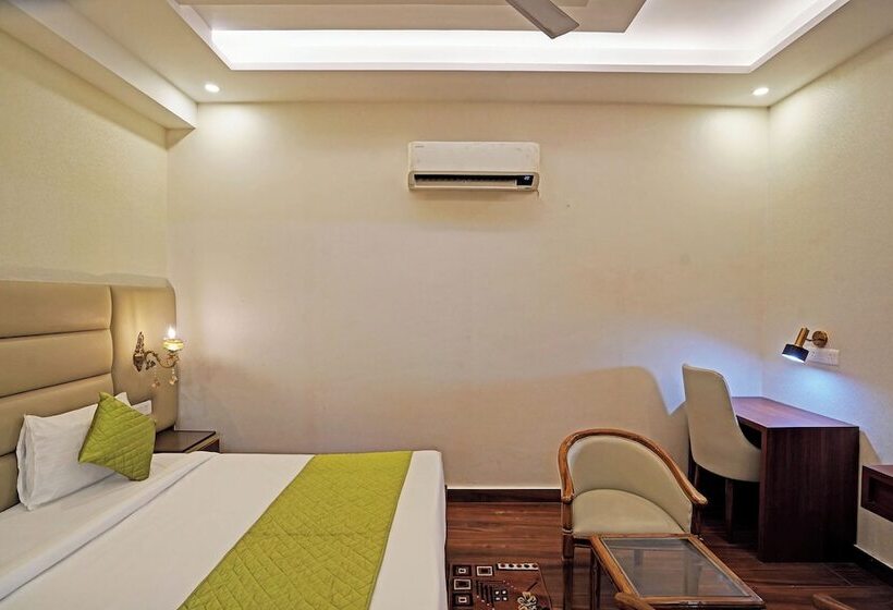 Diamond Admire Hotel & Banquets By Mmd