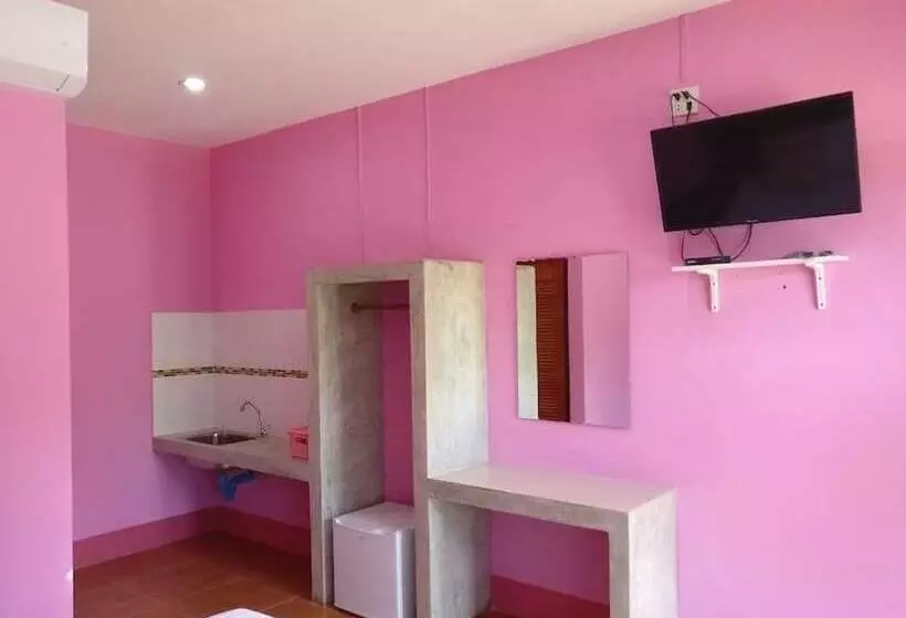 Hotelli Fahsai Lanta House