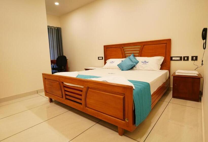 هتل Grand Residency & Resort