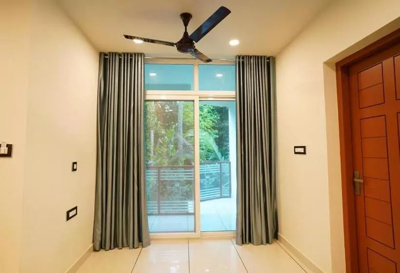 Hotelli Grand Residency & Resort