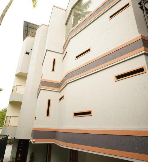 هتل Grand Residency & Resort