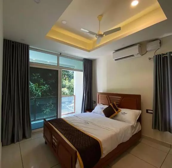 Hotelli Grand Residency & Resort