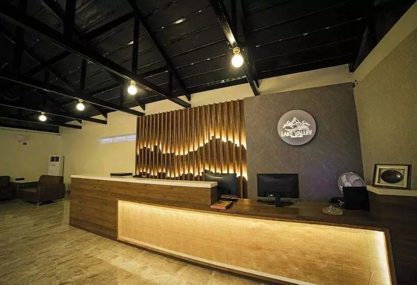 ホテル Lake Valley Resort And Spa, Tirupati