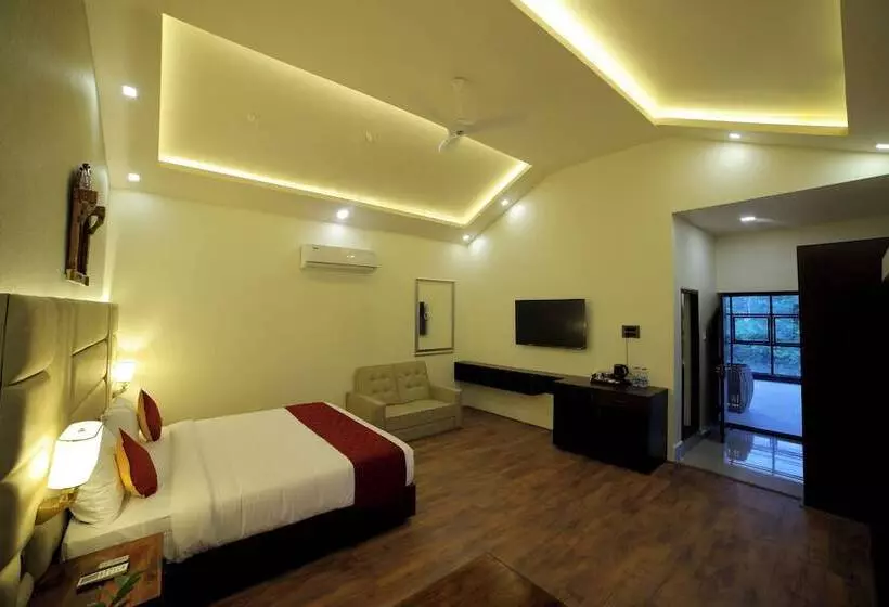 ホテル Lake Valley Resort And Spa, Tirupati