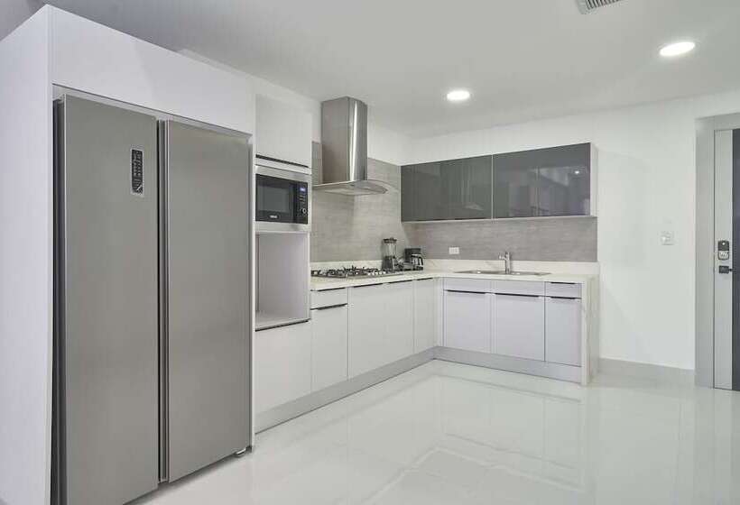 هتل Monaco Residences Piantini