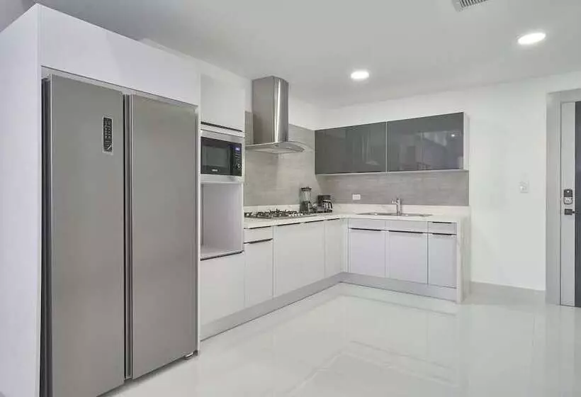 هتل Monaco Residences Piantini