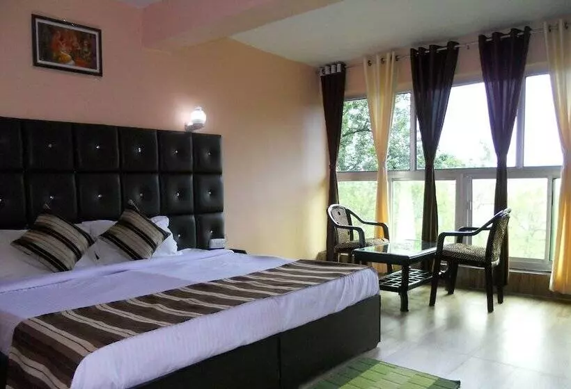 ホテル Nature S Valley Resort Kausani