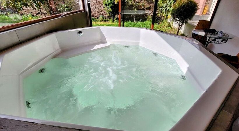 ホテル Refugio Cumanda  Lodge