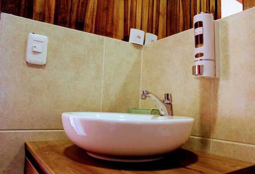 ホテル Refugio Cumanda  Lodge