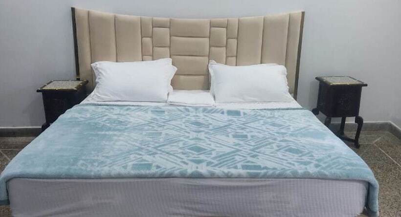 هتل The Palm Bliss Resort