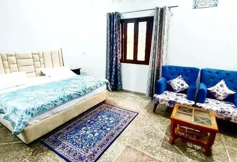 هتل The Palm Bliss Resort