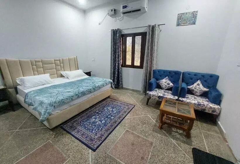 هتل The Palm Bliss Resort