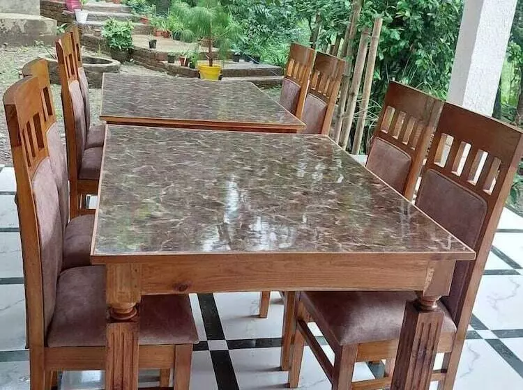 هتل The Palm Bliss Resort