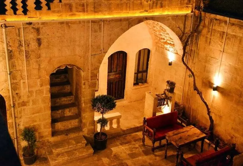 Karagül Otel