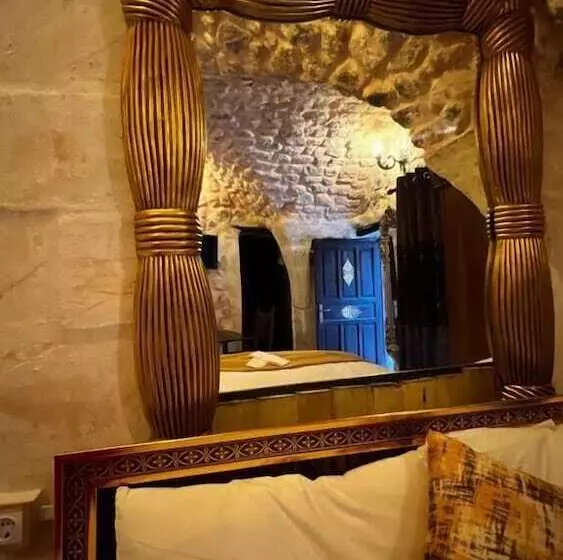 Karagül Otel