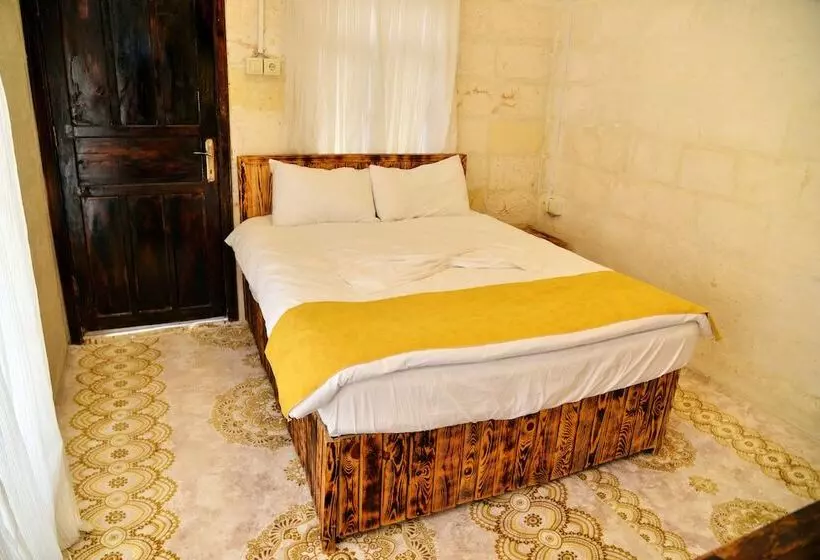 Karagül Otel