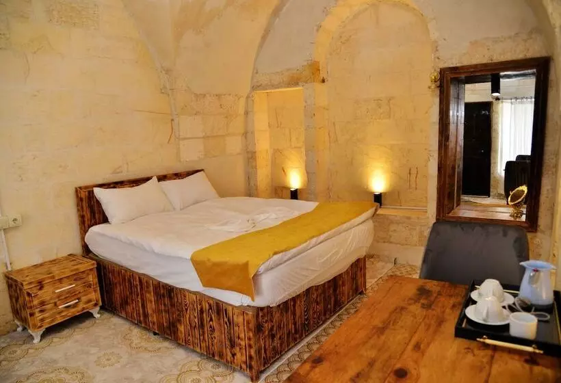 Karagül Otel