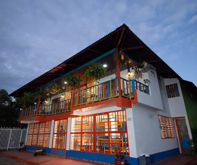 Manantial Hostal