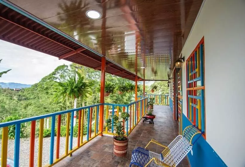 Manantial Hostal