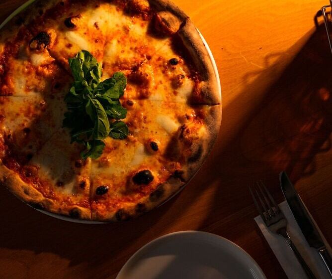 بنسيون Castadiva