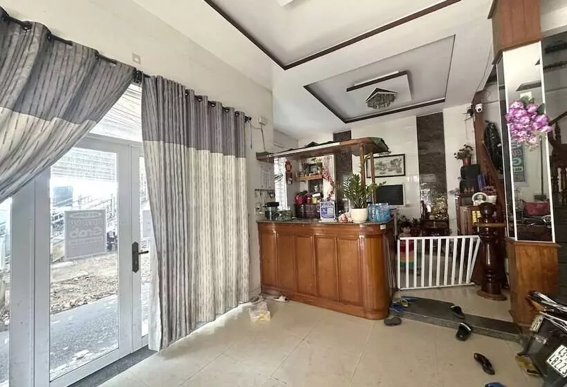 Spot On 1188 Motel Hoa Cam