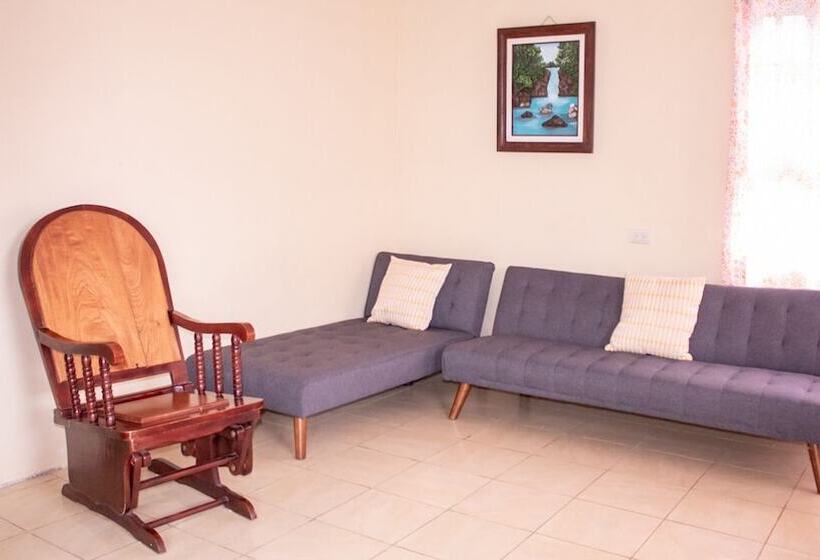 צימר Miravalles Volcano House