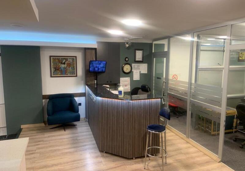 ベッドアンドブレックファースト Senturk City Hotel Luleburgaz