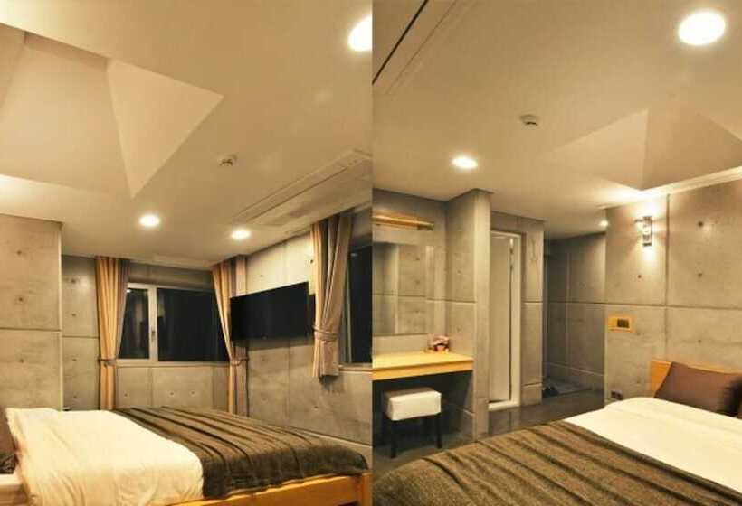 Gangneung Le Chatree Pension