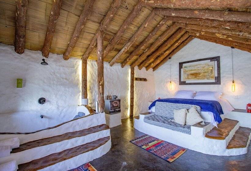 Hotel Container & Hobbit Glamping