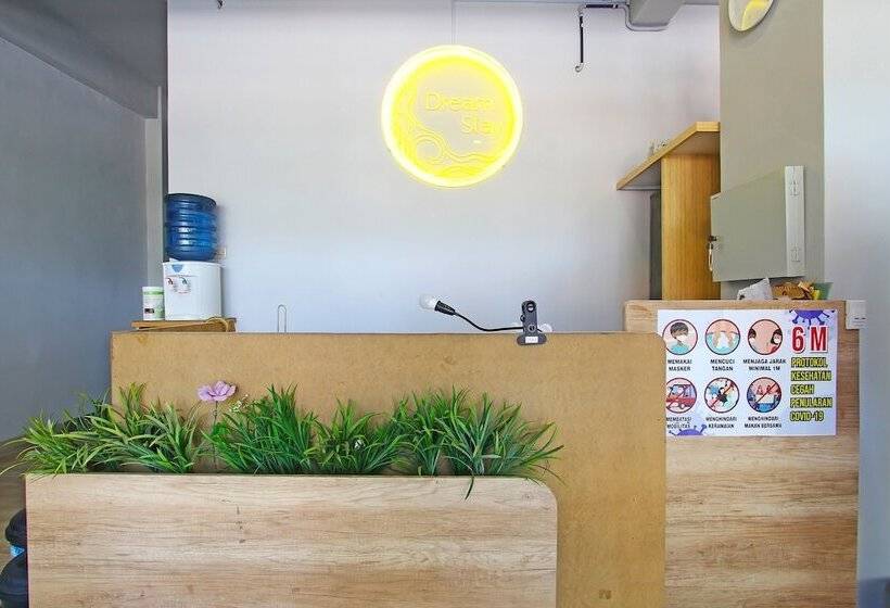 هتل Dream Stay By Oyo