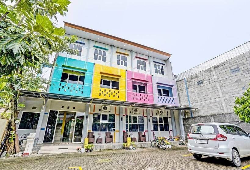 Отель Fa Homestay Syariah By Oyo