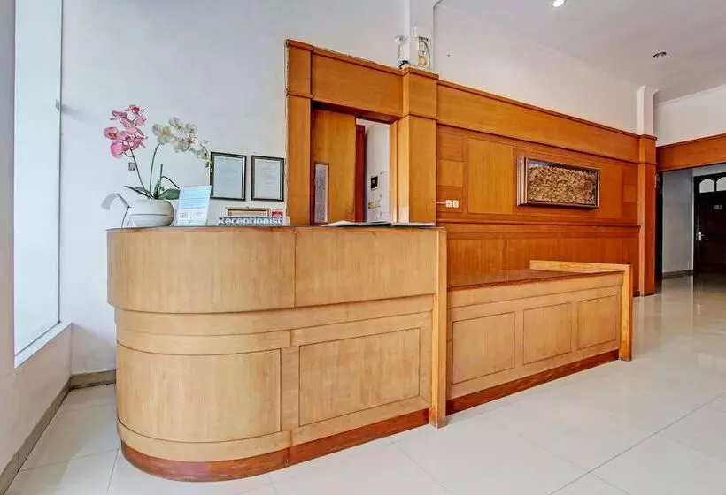 Hotel Griya Lestari Pati 2 By Oyo