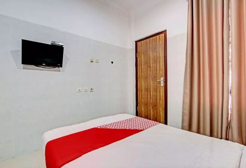 Hotel Griya Lestari Pati 2 By Oyo