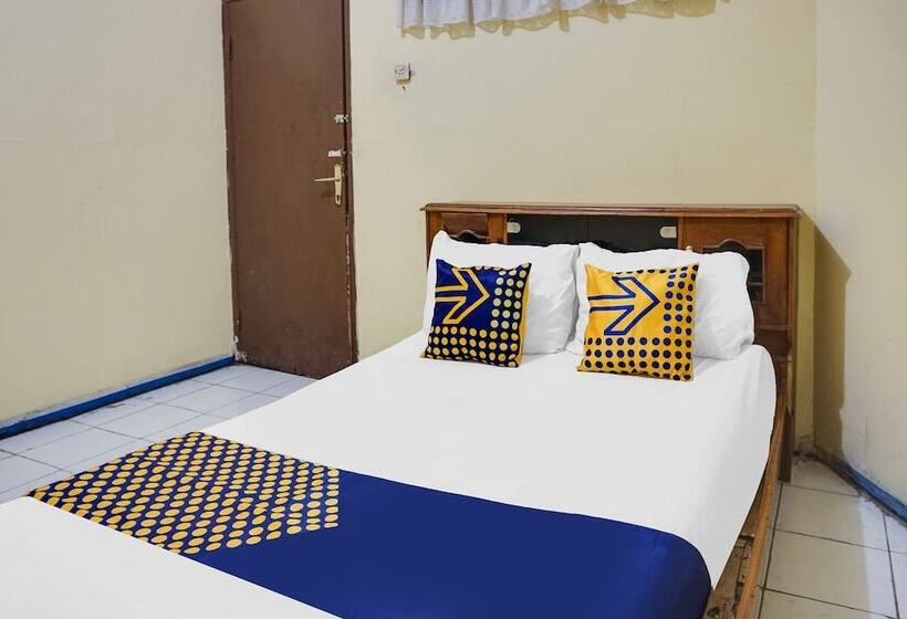 호텔 Griya Nurainy By Oyo