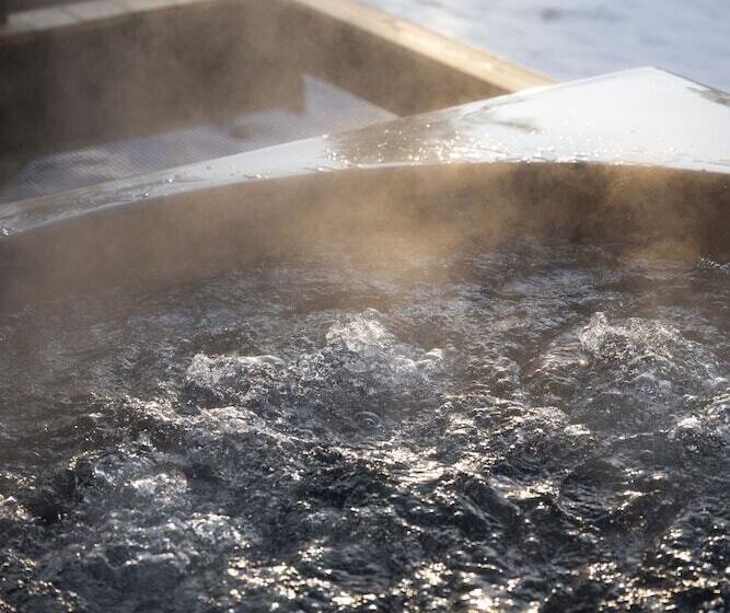 Hotel Hilltop Forest