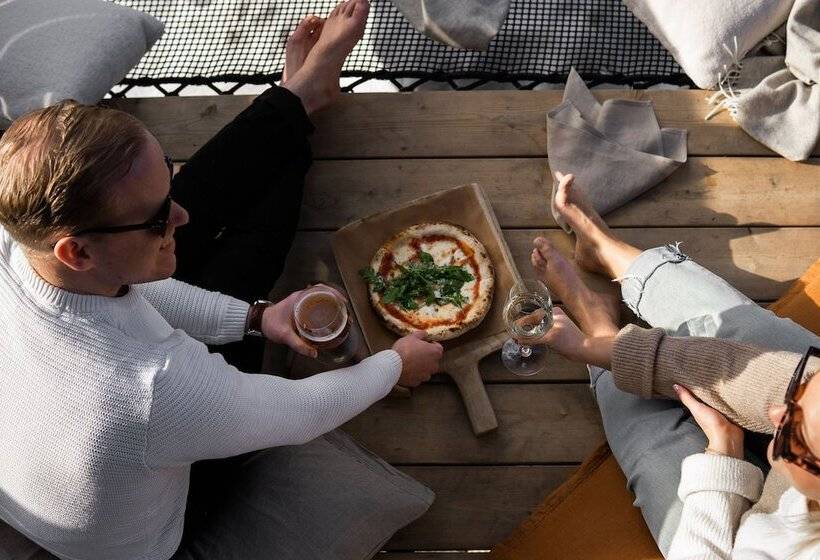 Hotel Hilltop Forest