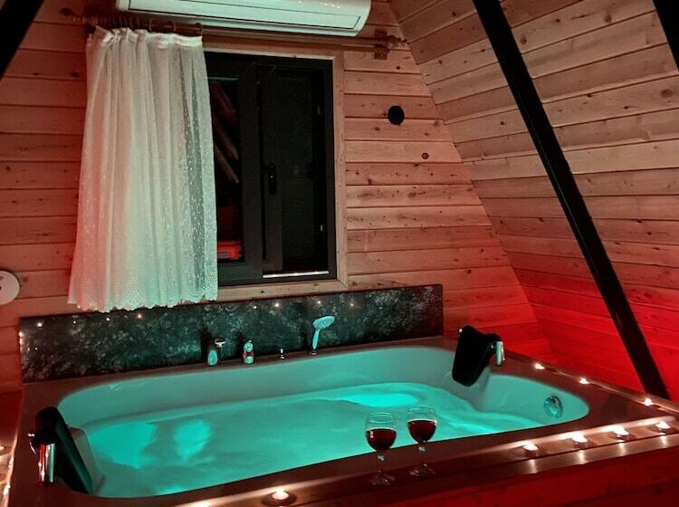 هتل Karaöz Sapphire Bungalows