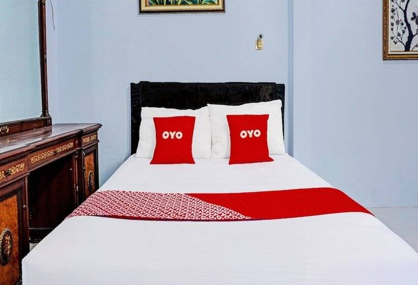 Отель Kost Maluku 36 Family Residence By Oyo