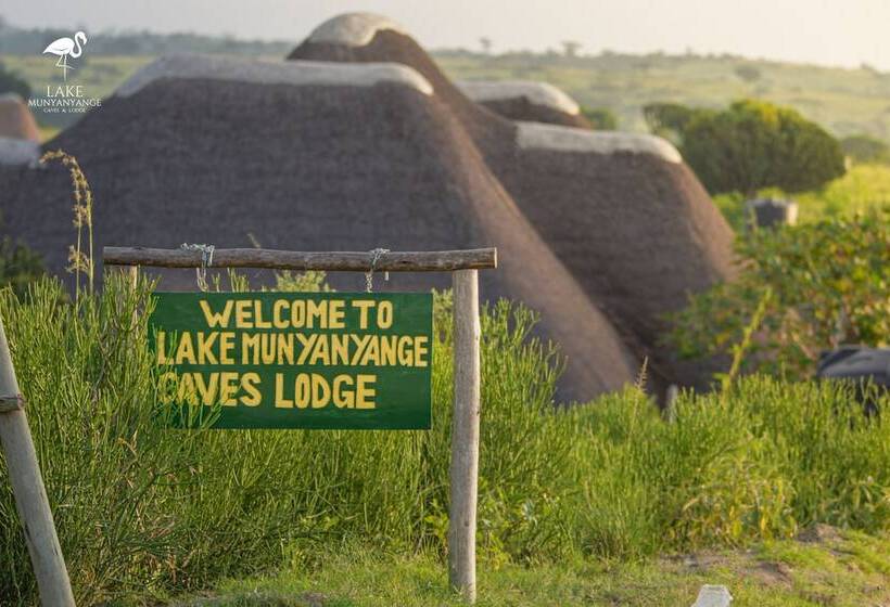 هتل Lake Munyanyange Caves Lodge