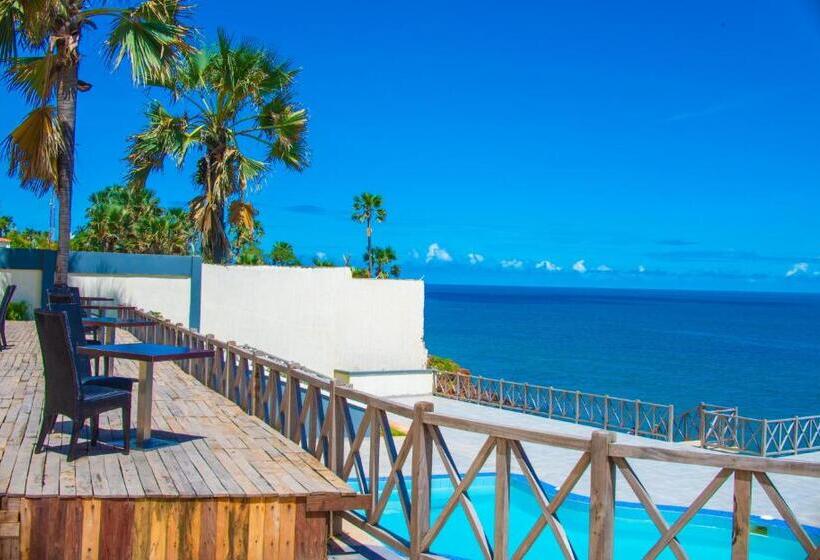 هتل Majula Boutique