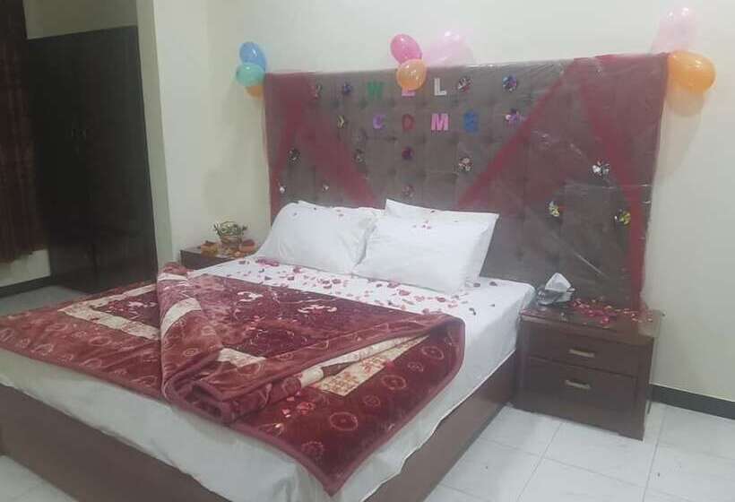 هتل Riveria The Edge