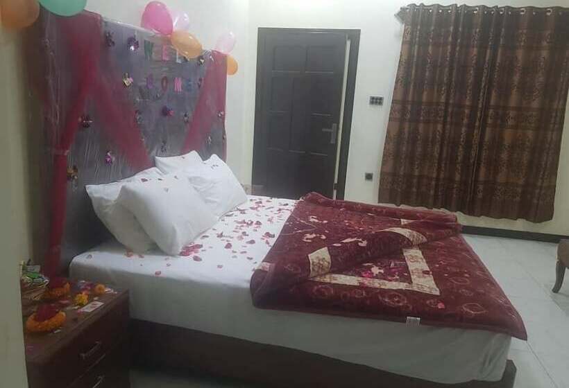 هتل Riveria The Edge