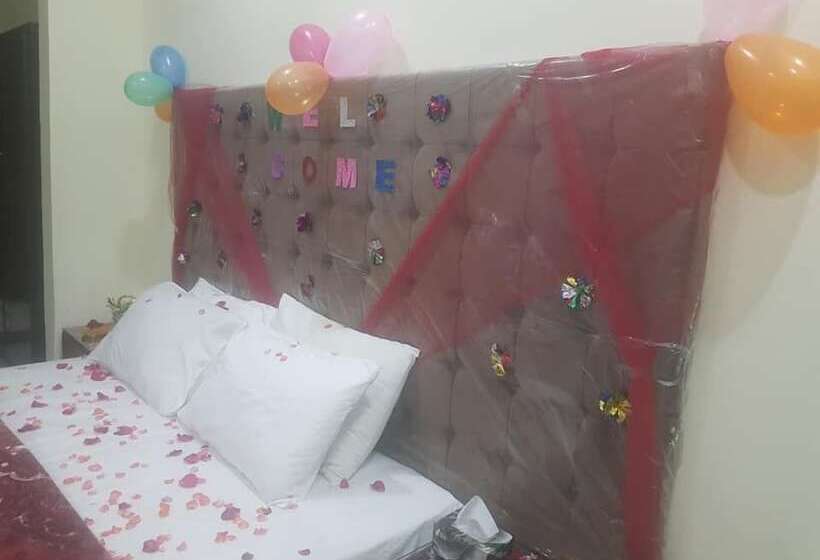 هتل Riveria The Edge